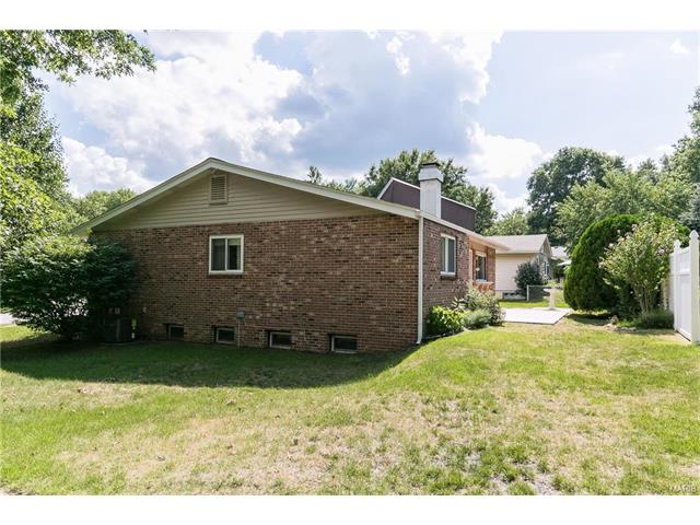 501 Arborwood Dr, Ballwin, MO 63021 photo 42