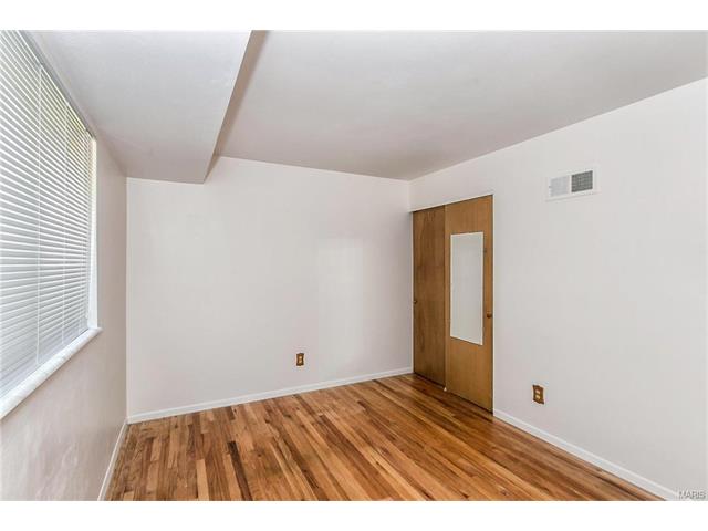 501 Arborwood Dr, Ballwin, MO 63021 photo 20