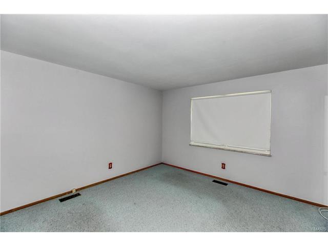 501 Arborwood Dr, Ballwin, MO 63021 photo 15
