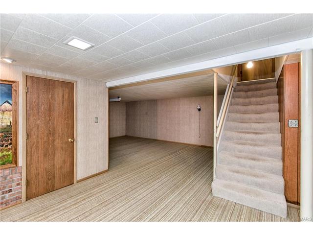 501 Arborwood Dr, Ballwin, MO 63021 photo 32