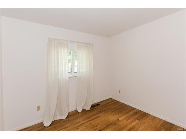 501 Arborwood Dr, Ballwin, MO 63021 photo 24