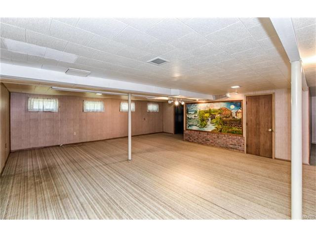 501 Arborwood Dr, Ballwin, MO 63021 photo 35