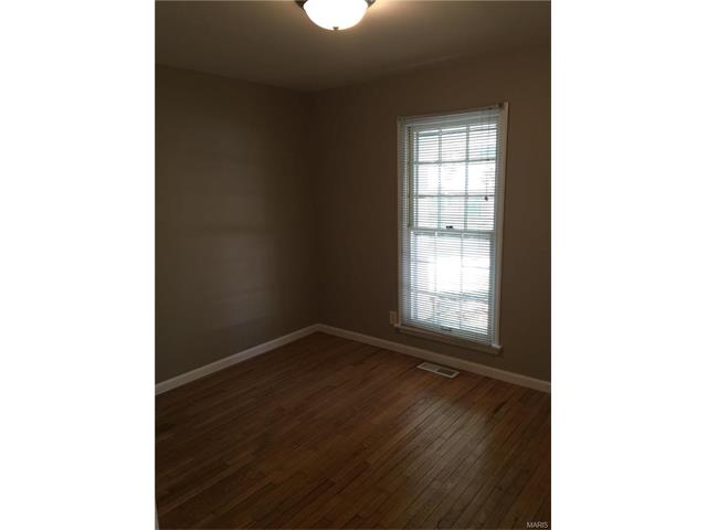 5272 Priorybrook Rd, Black Jack, MO 63033 photo 22