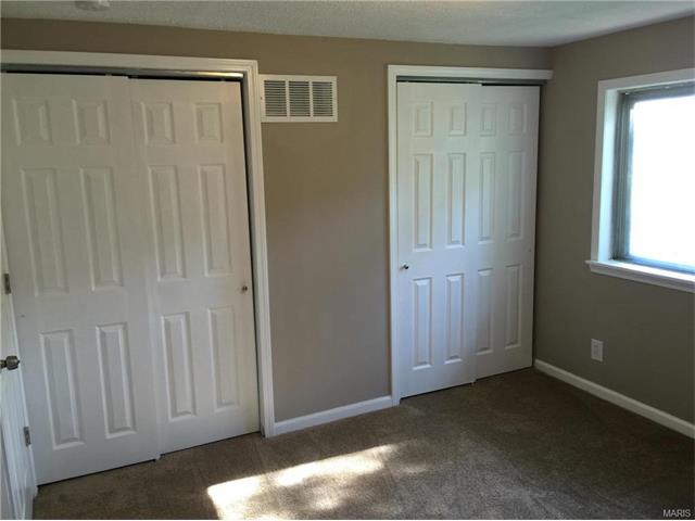 5272 Priorybrook Rd, Black Jack, MO 63033 photo 35