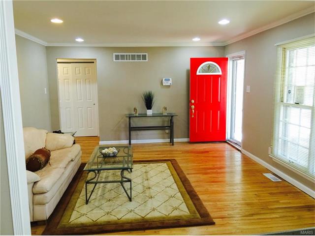 5272 Priorybrook Rd, Black Jack, MO 63033 photo 10