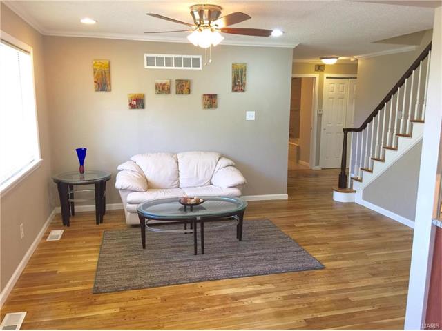 5272 Priorybrook Rd, Black Jack, MO 63033 photo 11