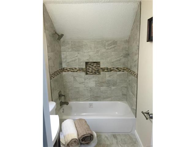 5272 Priorybrook Rd, Black Jack, MO 63033 photo 34