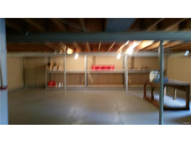 807 Rotherham, Ballwin, MO 63011 photo 5