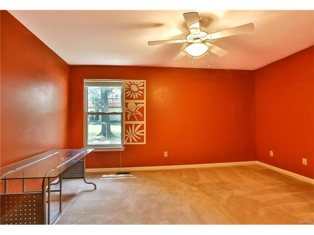 263 Windy Acres Estates Dr, Ballwin, MO 63021 photo 18