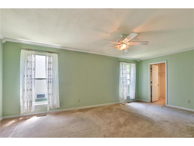 263 Windy Acres Estates Dr, Ballwin, MO 63021 photo 11