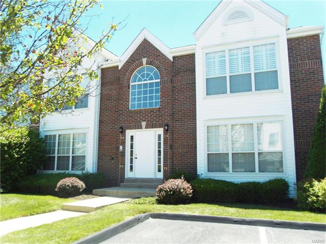 30 Timber Oaks Trl, O Fallon, MO 63368 photo 1