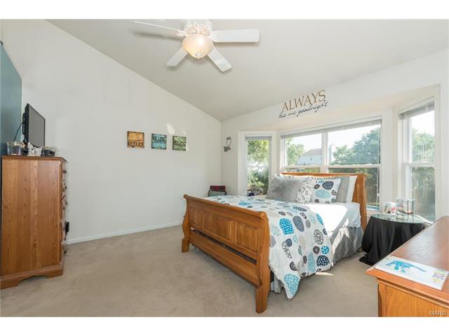11 Tupelo Parc Ct, O'fallon, MO 63368 photo 10