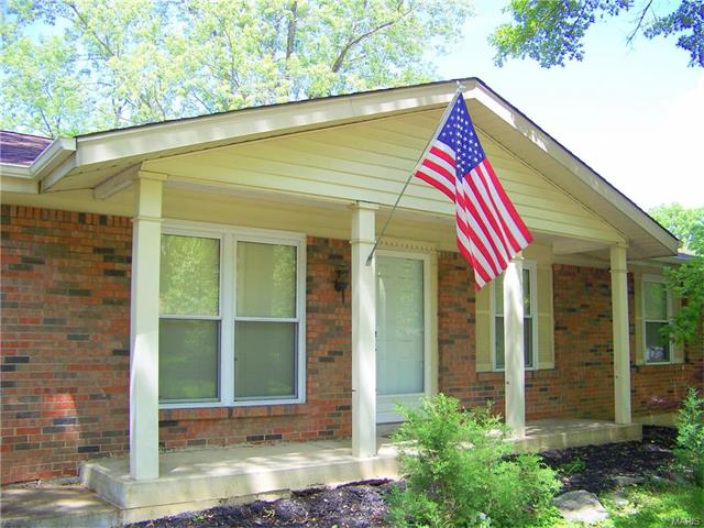 1209 Blackwatch, Ballwin, MO 63021 photo 2