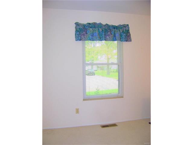 1209 Blackwatch, Ballwin, MO 63021 photo 12