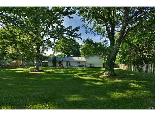 766 Sulphur Spring Ct, Ballwin, MO 63021 photo 40