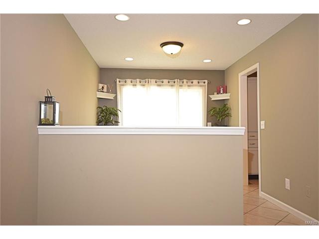 17 Chip Dr, O'fallon, MO 63366 photo 11