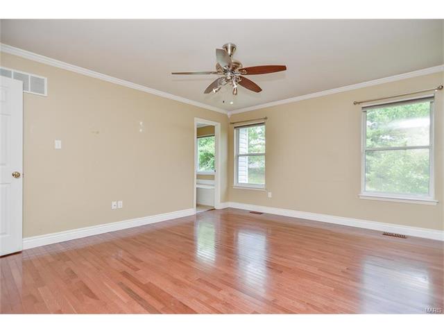 16357 Cherry Orchard Dr, Grover, MO 63040 photo 11