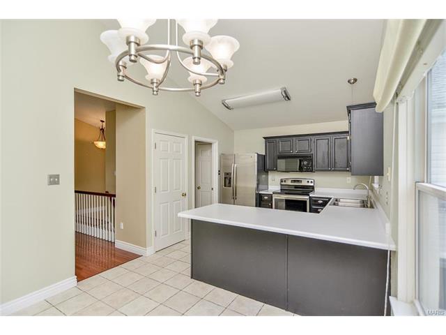 16357 Cherry Orchard Dr, Grover, MO 63040 photo 9