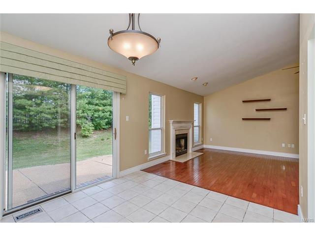 16357 Cherry Orchard Dr, Grover, MO 63040 photo 5