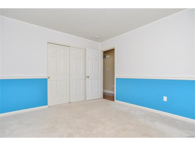 16357 Cherry Orchard Dr, Grover, MO 63040 photo 20