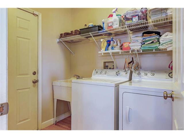 1746 Timber Ridge Ests, Ballwin, MO 63011 photo 19