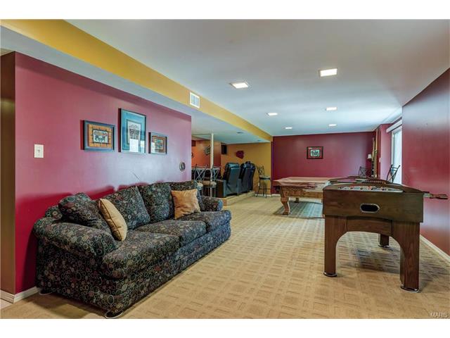 1746 Timber Ridge Ests, Ballwin, MO 63011 photo 33