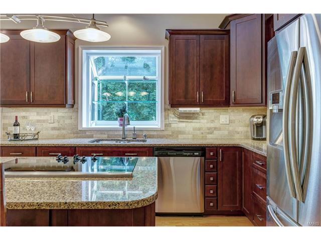 1746 Timber Ridge Ests, Ballwin, MO 63011 photo 16