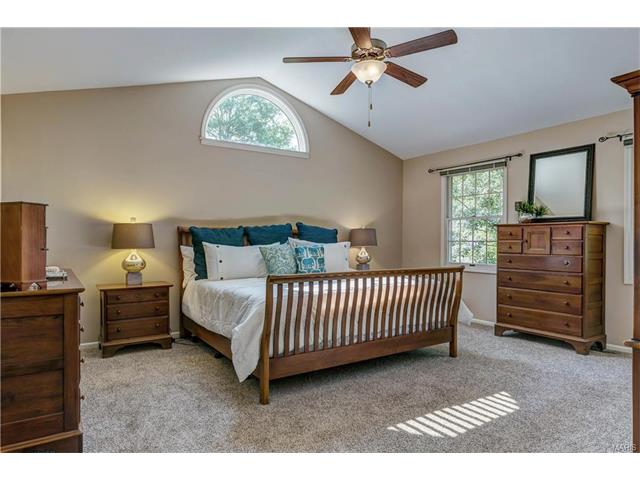 1746 Timber Ridge Ests, Ballwin, MO 63011 photo 20