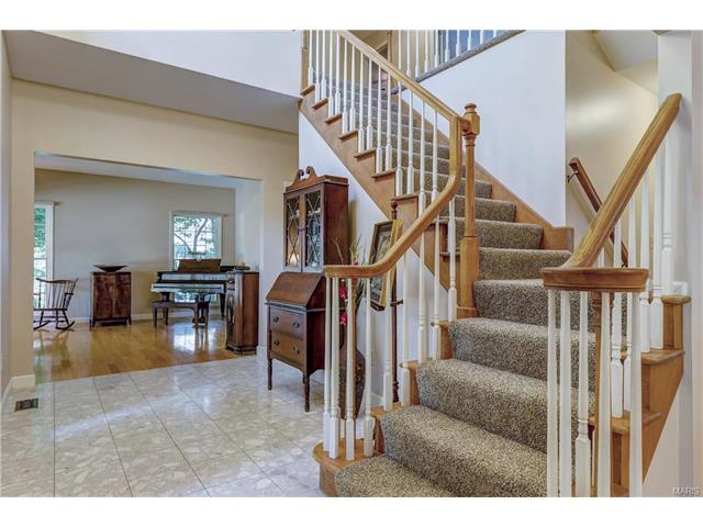 1746 Timber Ridge Ests, Ballwin, MO 63011 photo 5