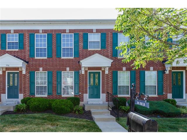 704 Hyde Dr, O'fallon, MO 63366 photo 1