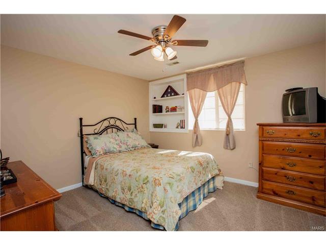 45 N Kern, O'fallon, MO 63366 photo 7