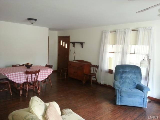 1492 Saint Paul, Ballwin, MO 63021 photo 2