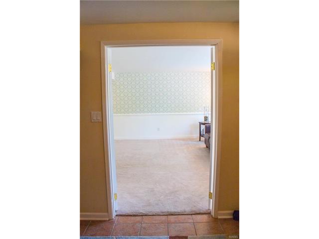 1224 Havenhurst Rd, Ballwin, MO 63011 photo 5