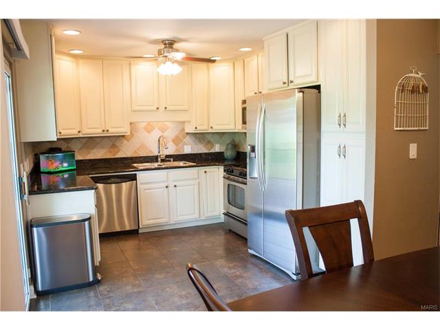 1224 Havenhurst Rd, Ballwin, MO 63011 photo 18