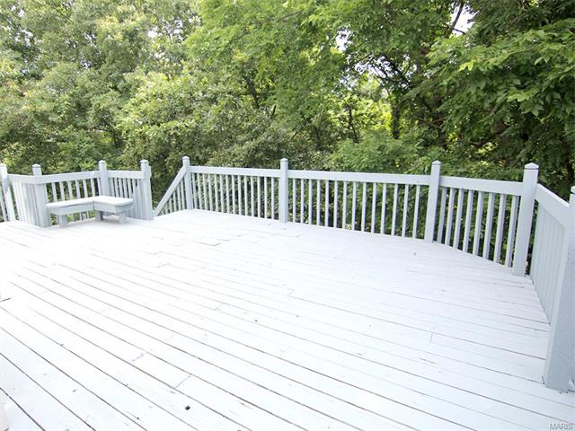 579 Oaktree Crossing Ct, Ballwin, MO 63021 photo 25