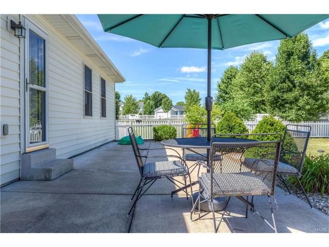 493 Chatham Dr, O'fallon, MO 63366 photo 21