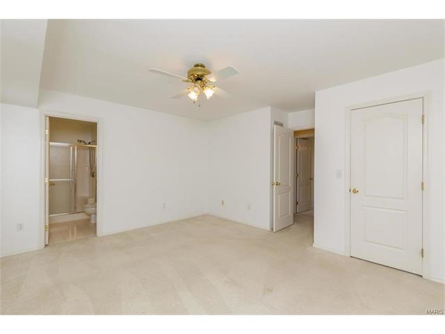 2 Royallcrest Ct, O'fallon, MO 63368 photo 24