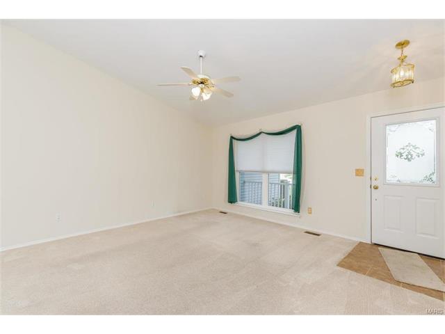 2 Royallcrest Ct, O'fallon, MO 63368 photo 20