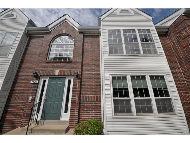 1626 Forest Springs Ln #D, Ballwin, MO 63021 photo 2