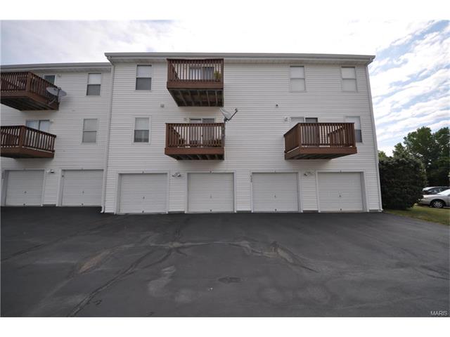 1626 Forest Springs Ln #D, Ballwin, MO 63021 photo 17