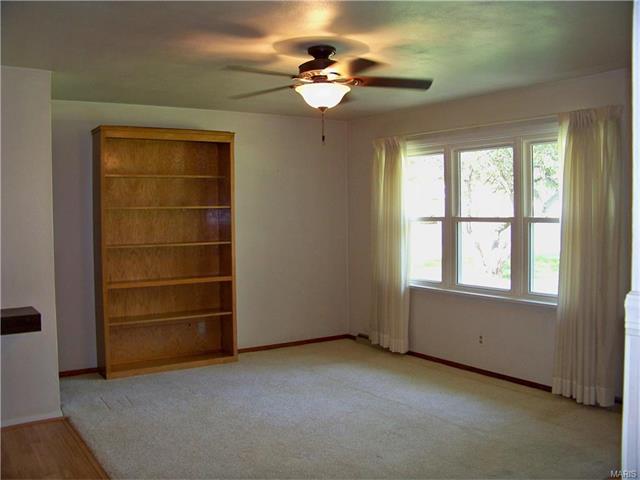 58 Oak Hill Dr, Ellisville, MO 63021 photo 7