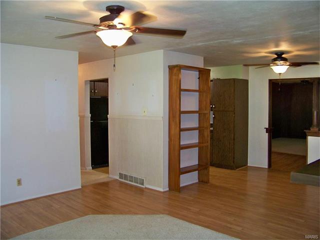 58 Oak Hill Dr, Ellisville, MO 63021 photo 10