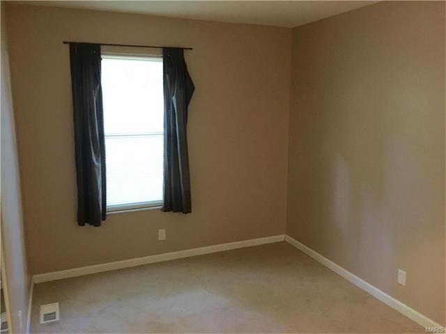 305 Wild Winds Dr, O'fallon, MO 63368 photo 6