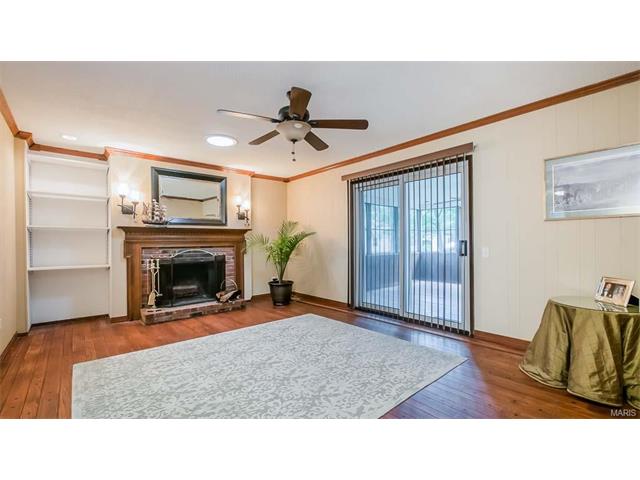 829 Wheelwright Dr, Ballwin, MO 63021 photo 11