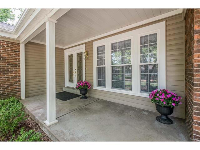 829 Wheelwright Dr, Ballwin, MO 63021 photo 5