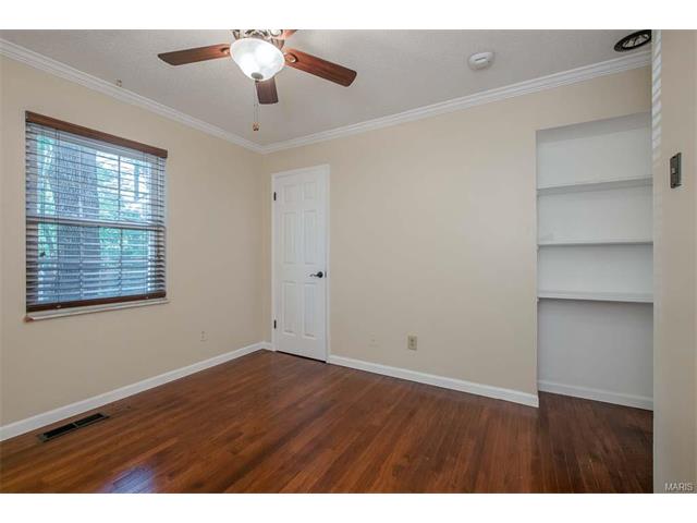 829 Wheelwright Dr, Ballwin, MO 63021 photo 30