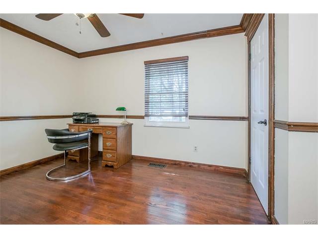 829 Wheelwright Dr, Ballwin, MO 63021 photo 32