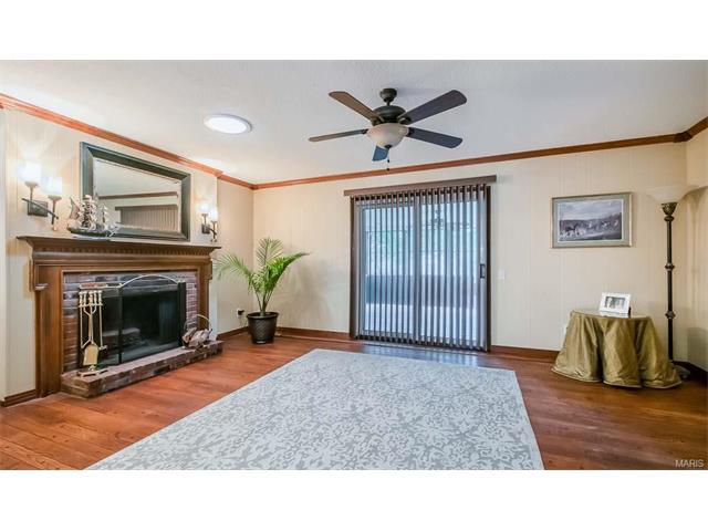 829 Wheelwright Dr, Ballwin, MO 63021 photo 10