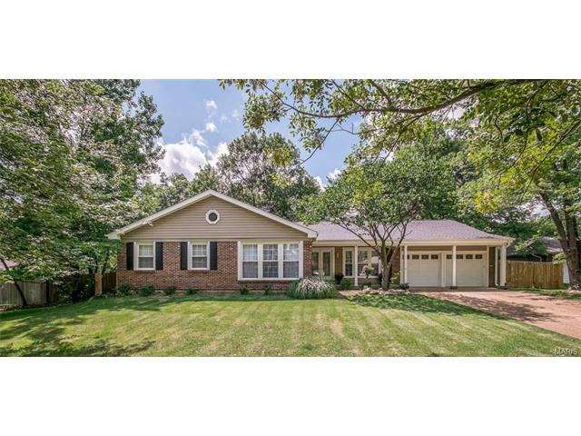 829 Wheelwright Dr, Ballwin, MO 63021 photo 1