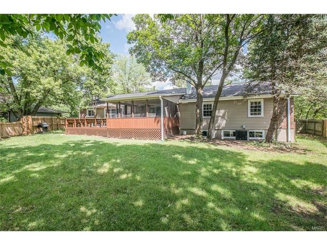 829 Wheelwright Dr, Ballwin, MO 63021 photo 57